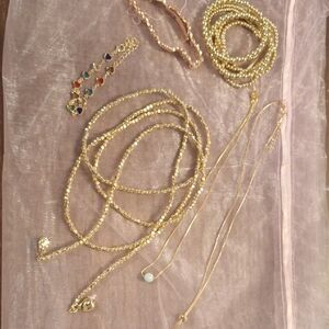 Jewelry Lot Of 6 Different Pieces